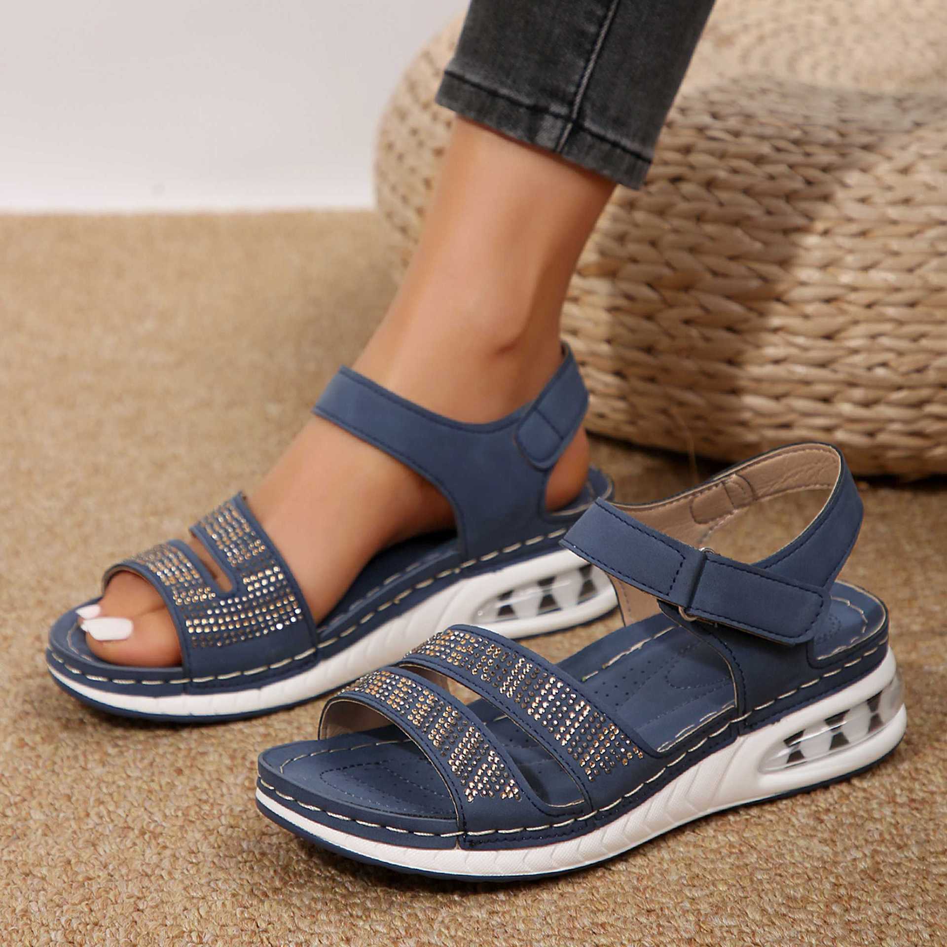 Women’s rhinestone wedge sandals with air cushion sole, casual beach style.