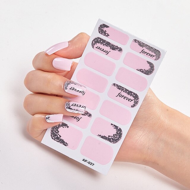 Creative Nail Art & Trendy Polish Strips