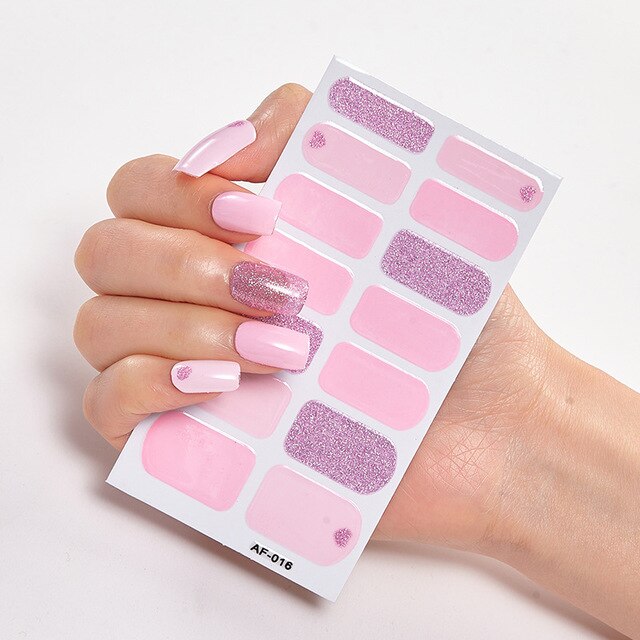 Creative Nail Art & Trendy Polish Strips