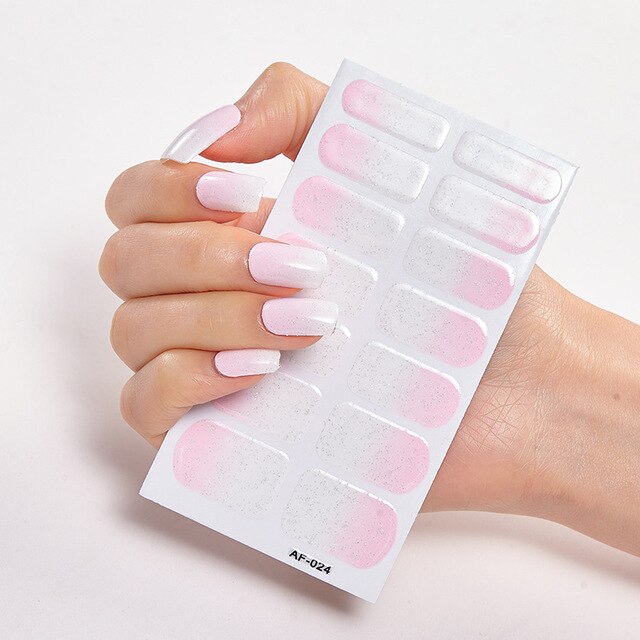 Creative Nail Art & Trendy Polish Strips