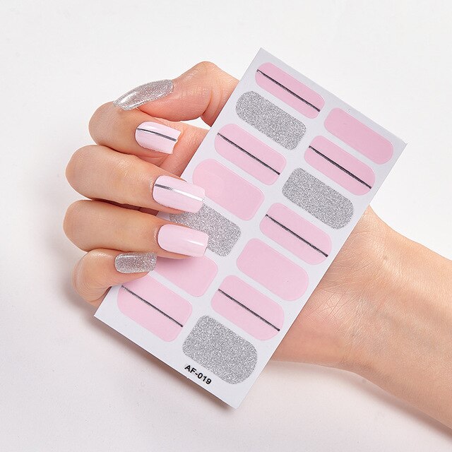 Creative Nail Art & Trendy Polish Strips