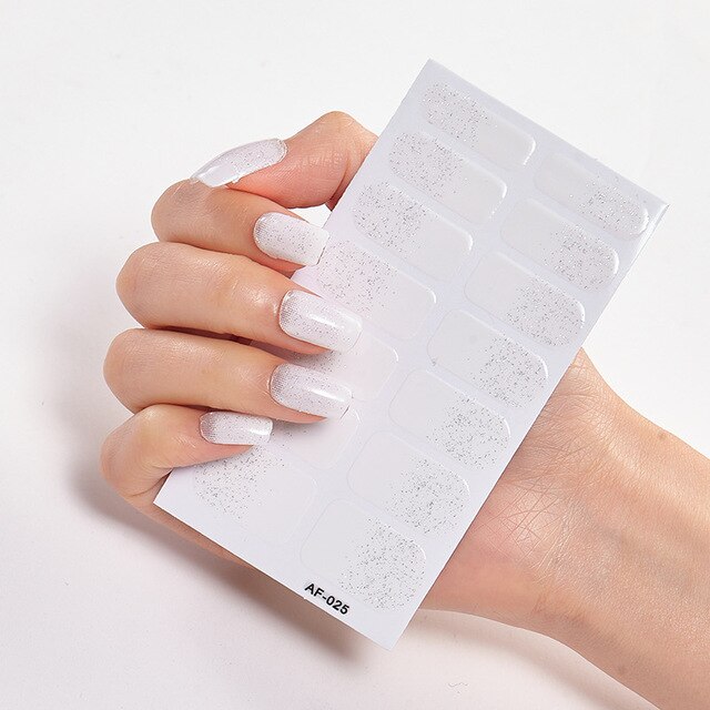 Creative Nail Art & Trendy Polish Strips