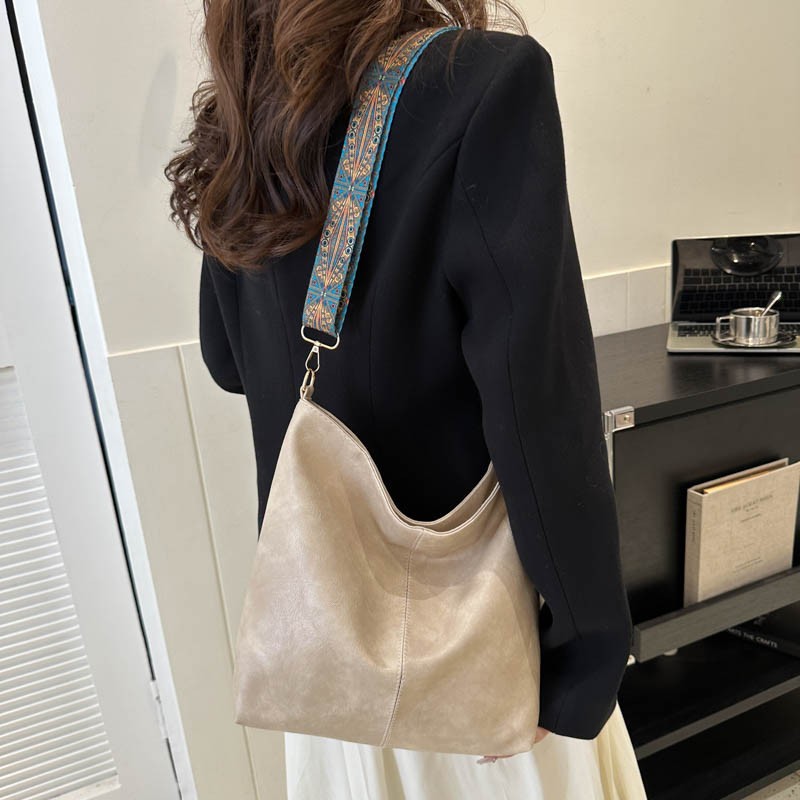 Ethnic Style Large Bucket Bag