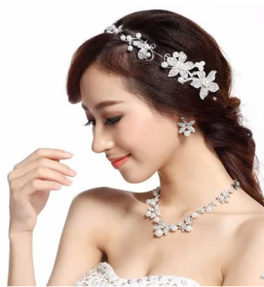 Korean bride pearl Clover Necklace Earrings Set Wedding jewelry accessories