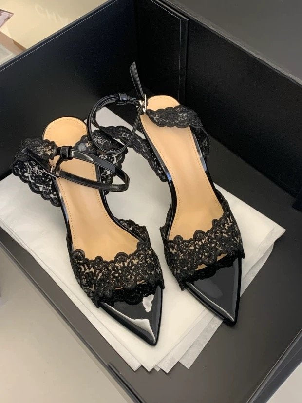 2026 Summer New French Niche Design Women Sandals
