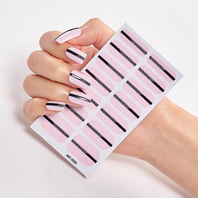 Creative Nail Art & Trendy Polish Strips