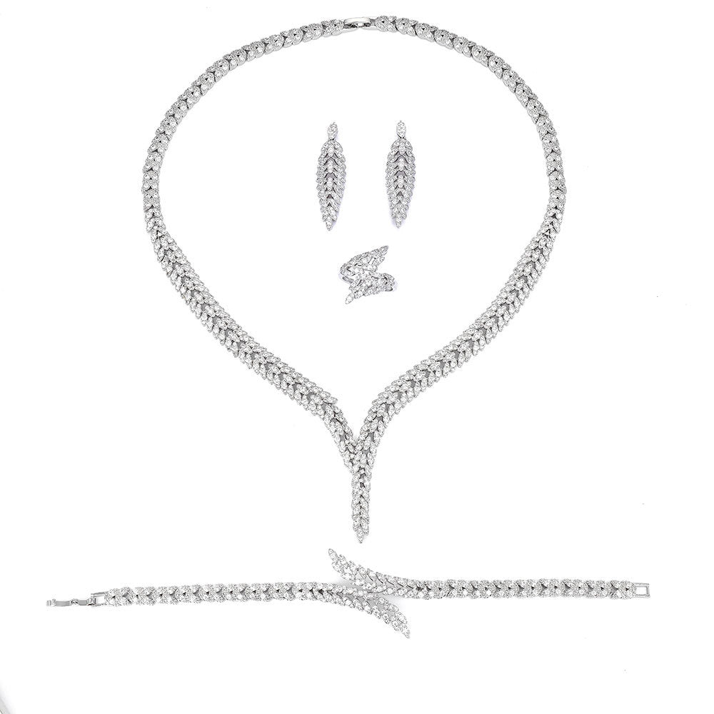Full Crystal Necklace And Earrings 4 Piece Set For Weddings And Banquets