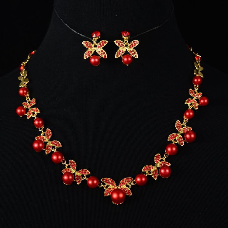 Korean bride pearl Clover Necklace Earrings Set Wedding jewelry accessories