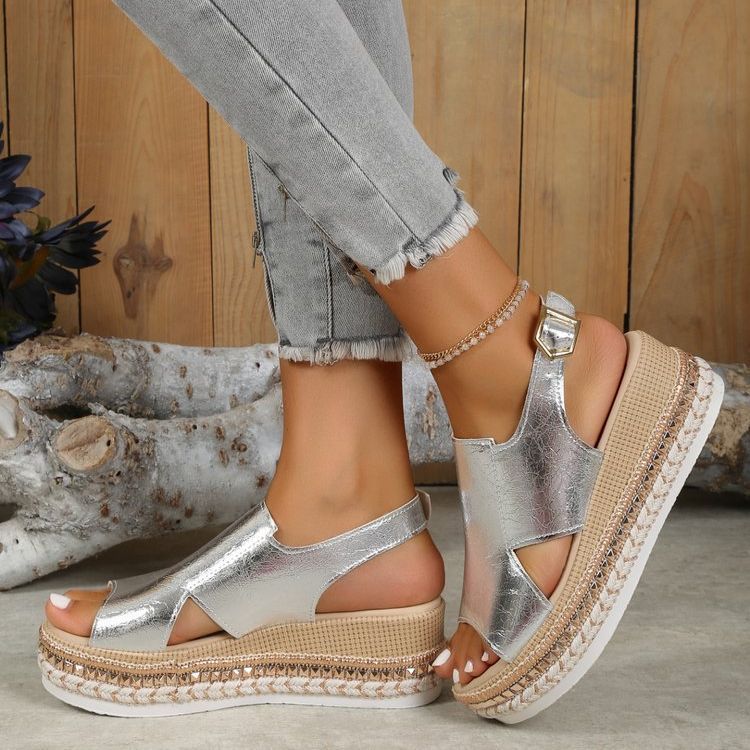 Summer Wedge Hollow Sandals
