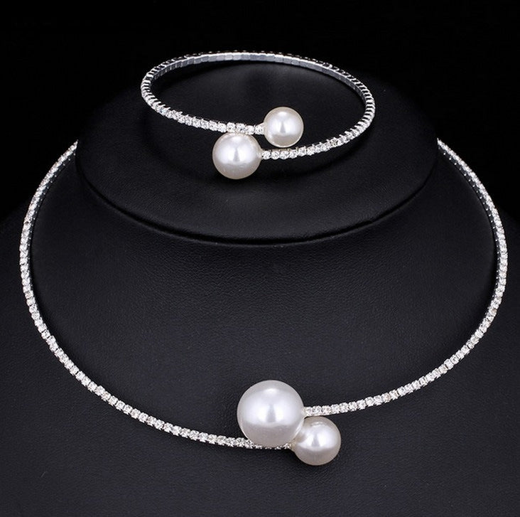 The bride wedding accessories crystal pearl diamond drill collar Necklace Bracelet