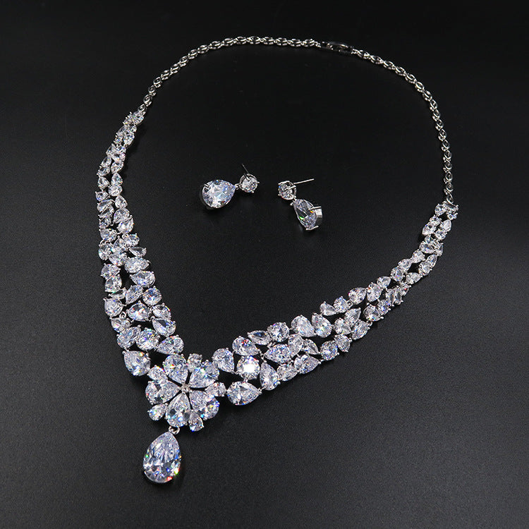 Bride headdress crown necklace three piece Earrings Korean wedding wedding wedding jewelry