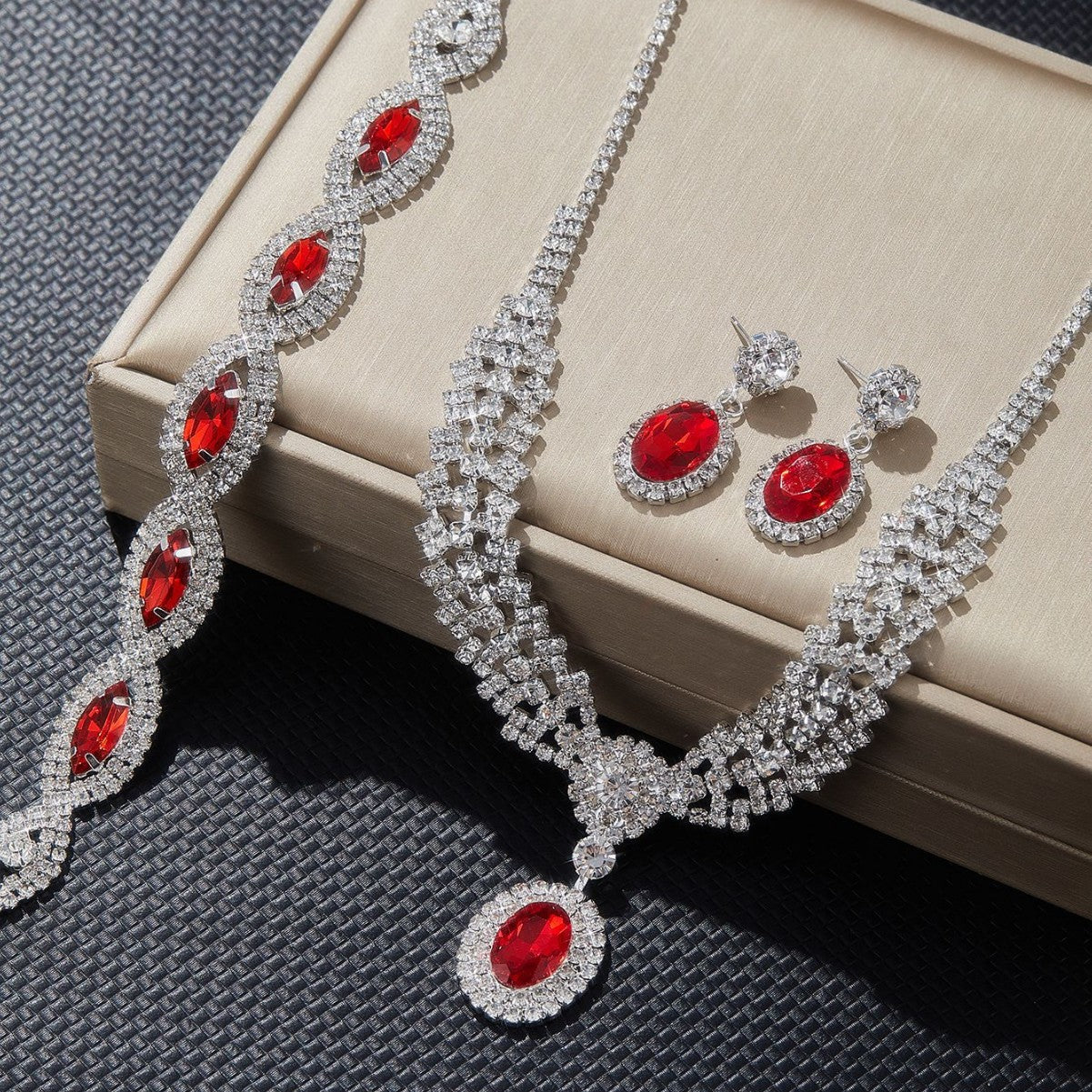 Style Elegant Luxury Sapphire Necklace Set Of Four Pieces