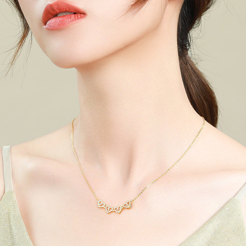 Folding Heart Shaped Four Leaf Clover Pendant Necklace Women