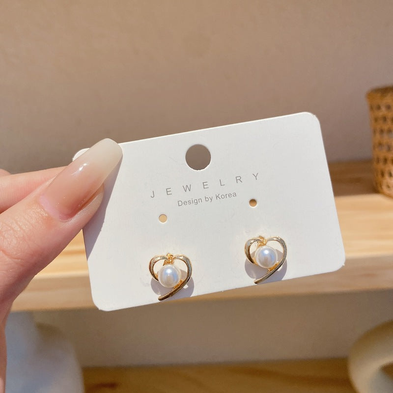 Ins Simple And Small Women's Fashion Sense Temperament Pearl Earrings