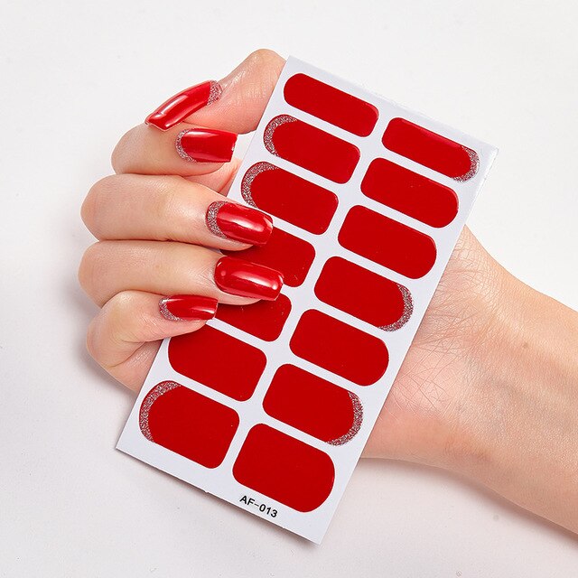Creative Nail Art & Trendy Polish Strips