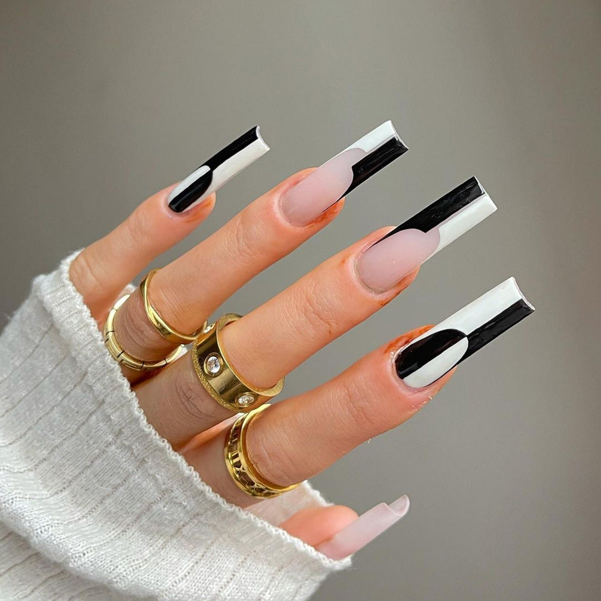 Simple Black & White Long Nails