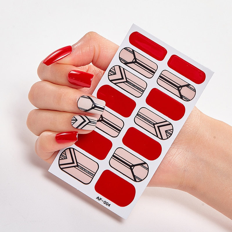 Creative Nail Art & Trendy Polish Strips