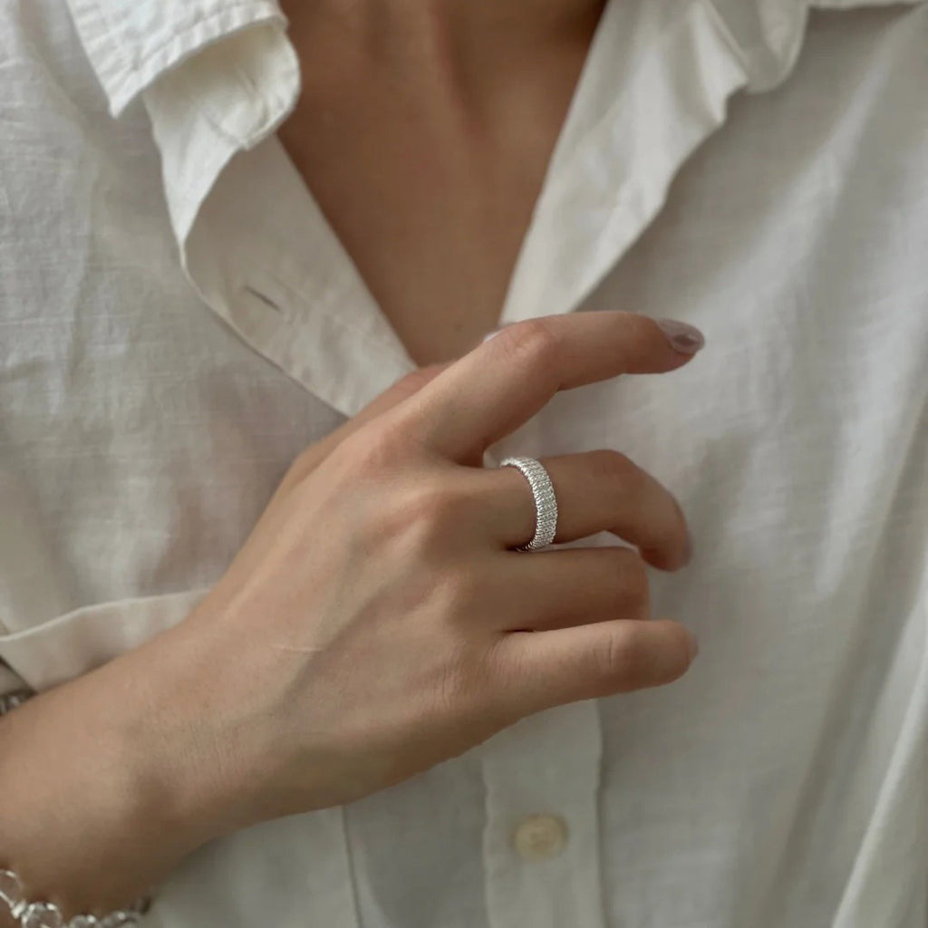 Niche High-End 925 Sterling Silver Retro Plain Band Ring