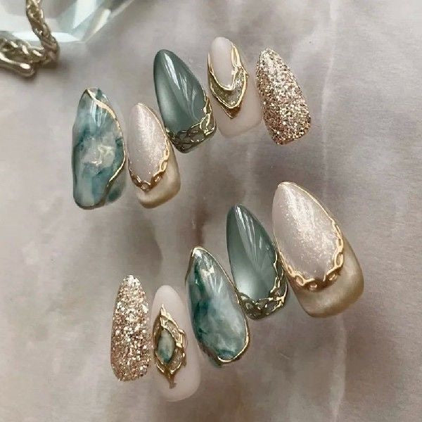 24pcs Almond Flower Aurora Nails