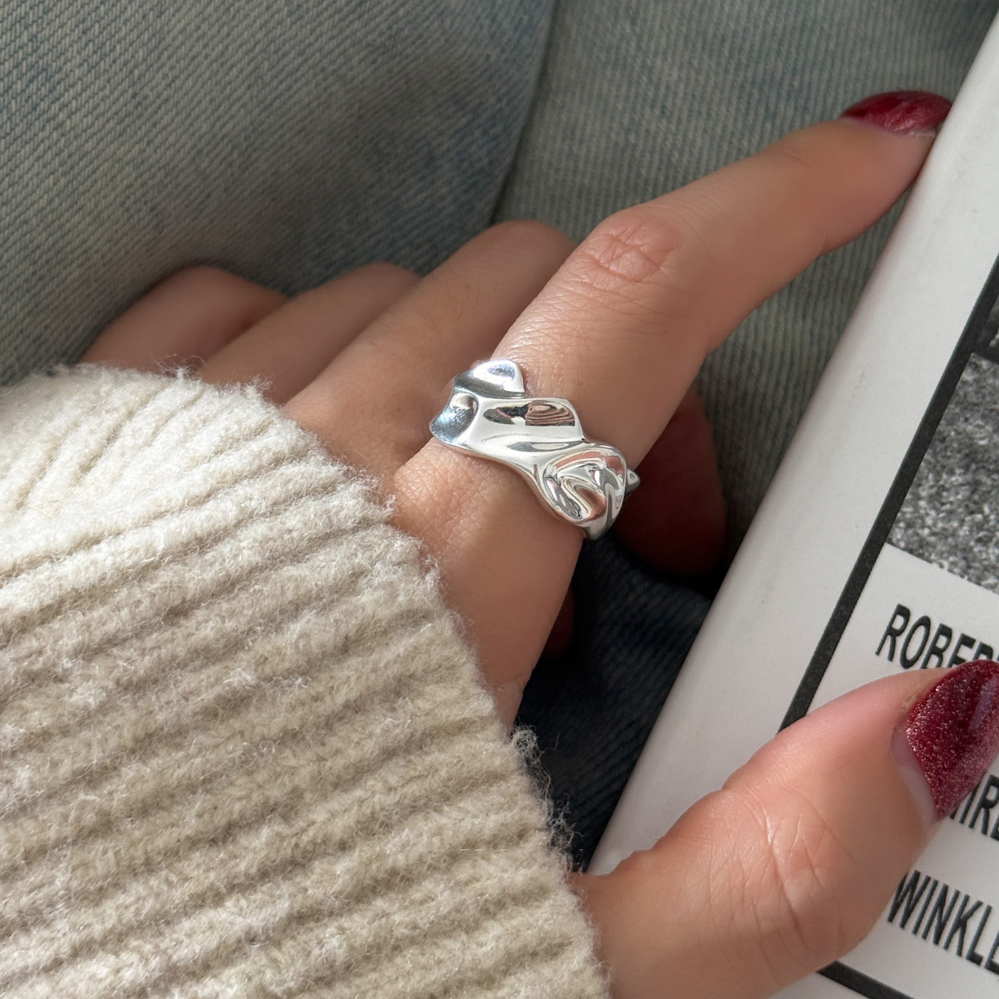 Niche High-End 925 Sterling Silver Retro Plain Band Ring