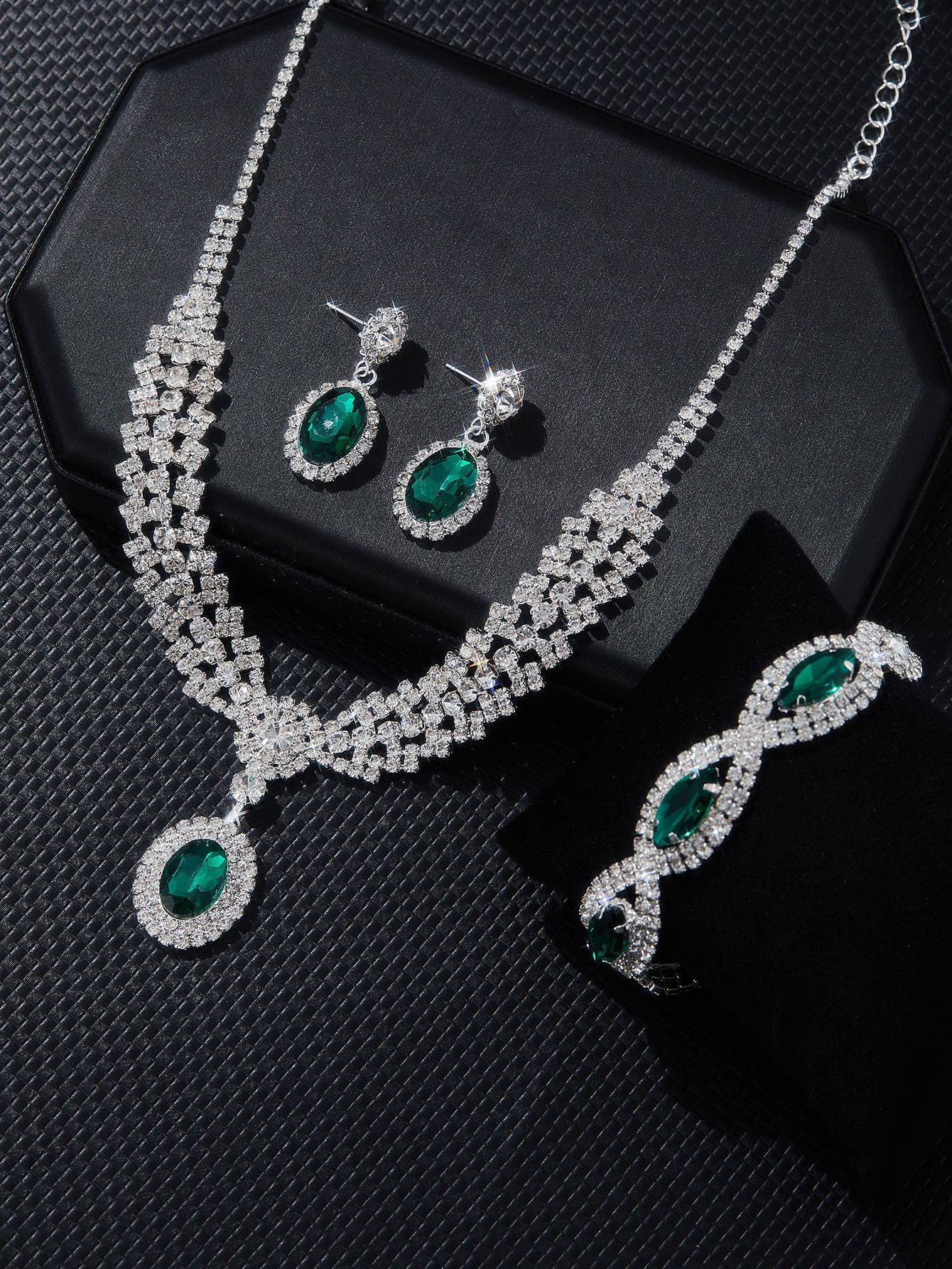 Style Elegant Luxury Sapphire Necklace Set Of Four Pieces