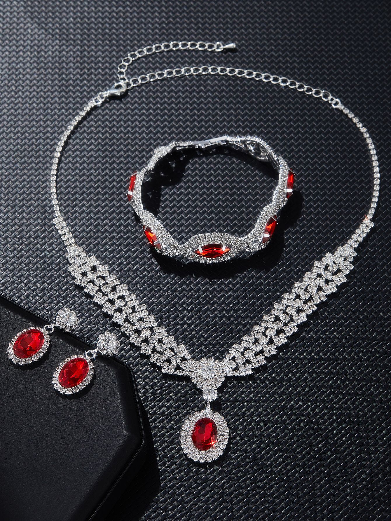 Style Elegant Luxury Sapphire Necklace Set Of Four Pieces