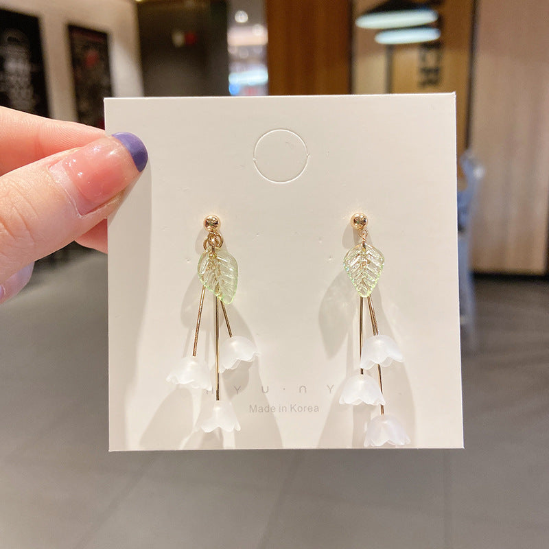 Ins Simple And Small Women's Fashion Sense Temperament Pearl Earrings