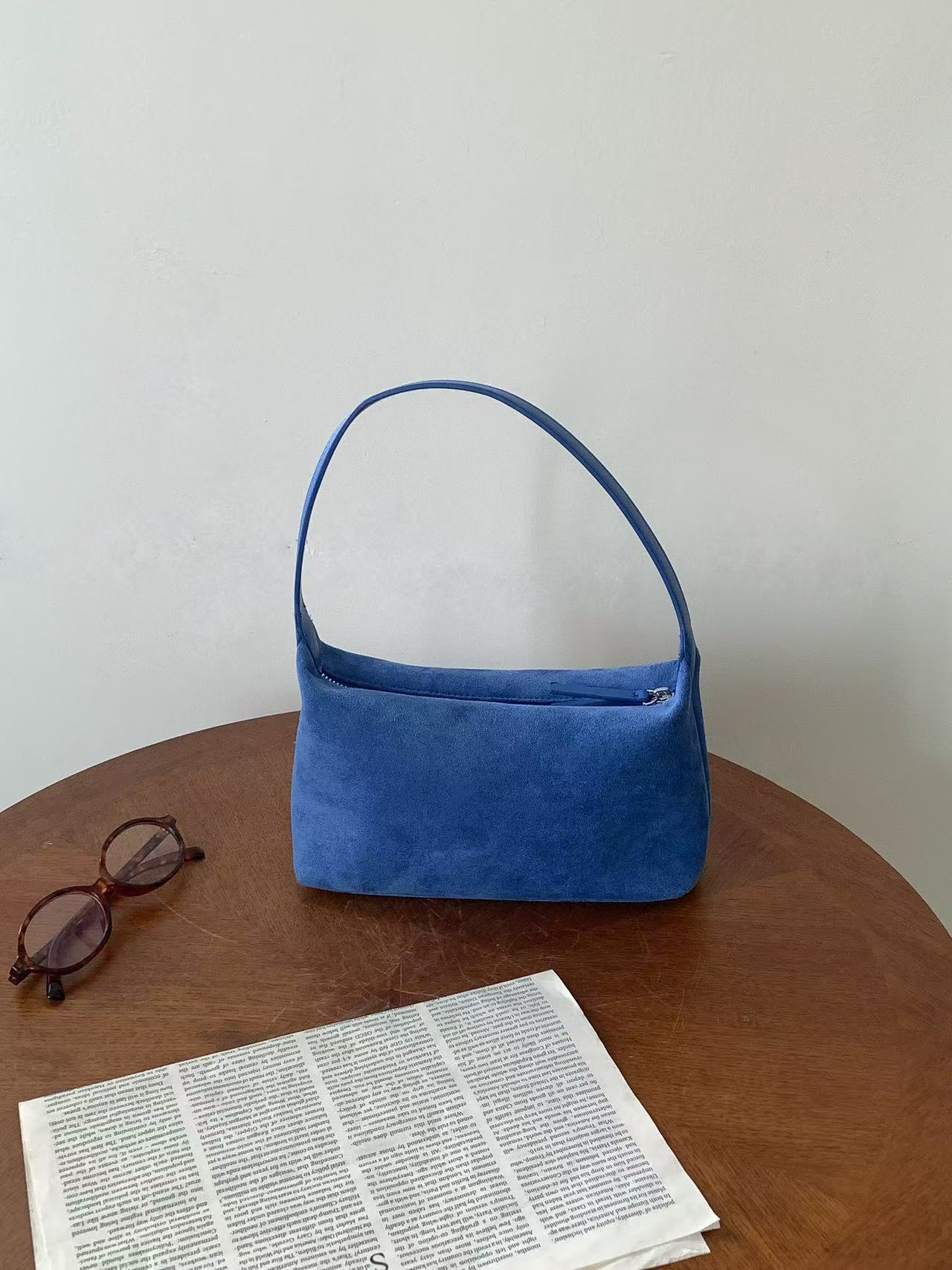 Fashionable Niche Underarm Tote Bag