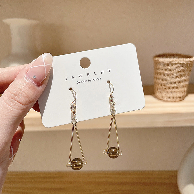 Ins Simple And Small Women's Fashion Sense Temperament Pearl Earrings