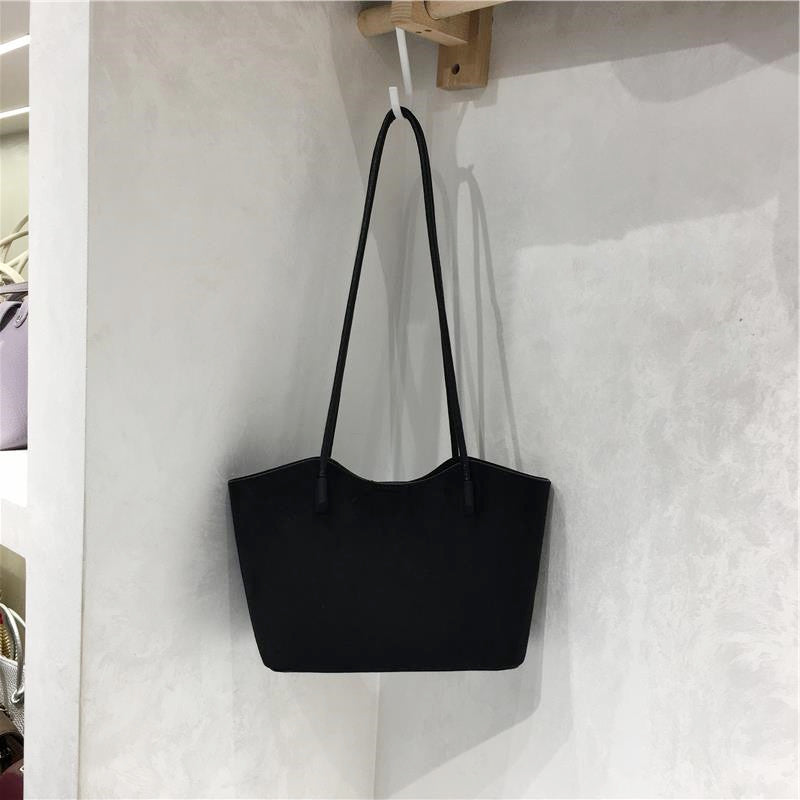 Simple And Versatile Women's Shoulder Bag
