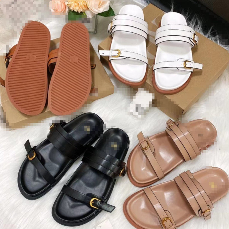 Fashionable non-slip, durable, and comfortable women’s shoes.